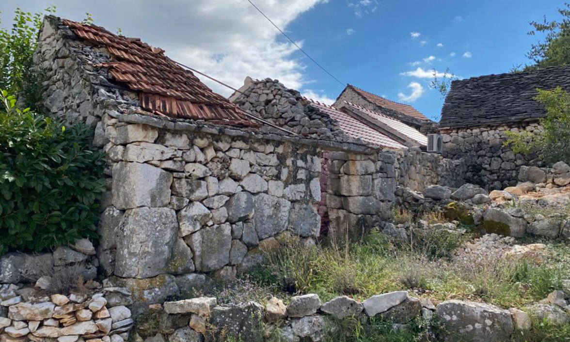 Traditional architecture 