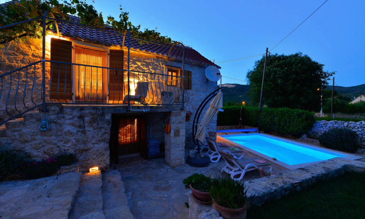 Traditional architecture 